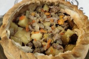 Жаркое в съедобном хрустящем горшочке