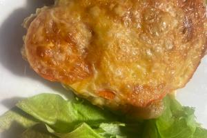 Свининка на косточке  под шубкой